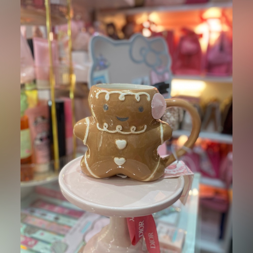 NEW GINGERBREAD MEN CHRISTMAS MUG